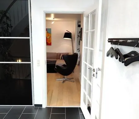 Vaerelser I Midtbyen - 117 M2 * Herning